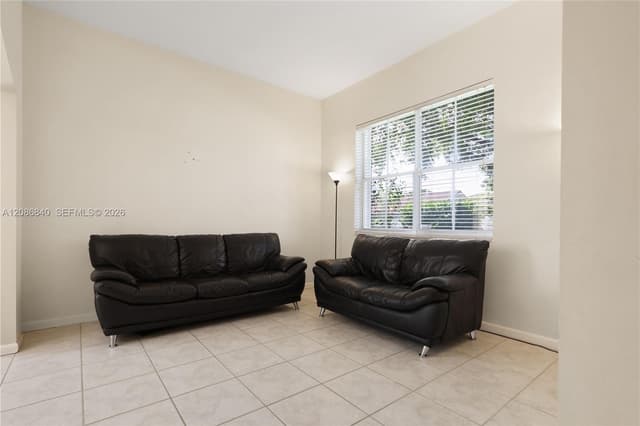 19331 SW 15th St, Pembroke Pines FL 33029 - Pembroke Pines, FL - Photo 5