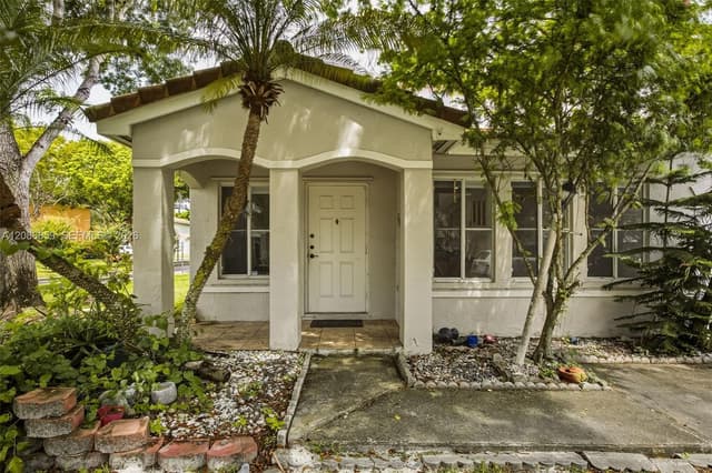 16525 SW 97th Ter, Miami FL 33196 - Miami, FL - Photo 3