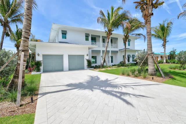 91 Golfview Drive, Tequesta FL 33469 - Tequesta, FL - Photo 2