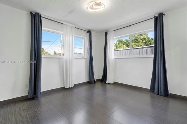 2505 NE 214th St, Aventura FL 33180 - Aventura, FL - Photo 7