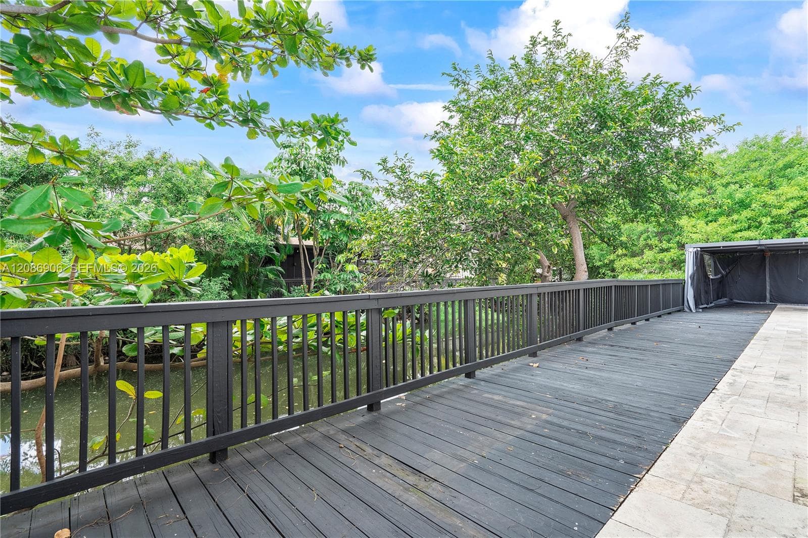 2505 NE 214th St, Aventura FL 33180 - Aventura, FL - Photo 1