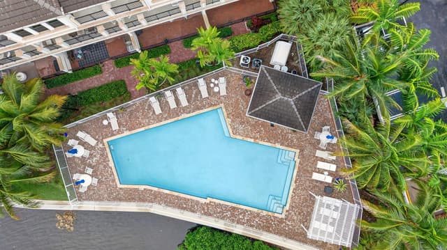 608 Windward Circle S, Boynton Beach FL 33435 - Boynton Beach, FL - Photo 4