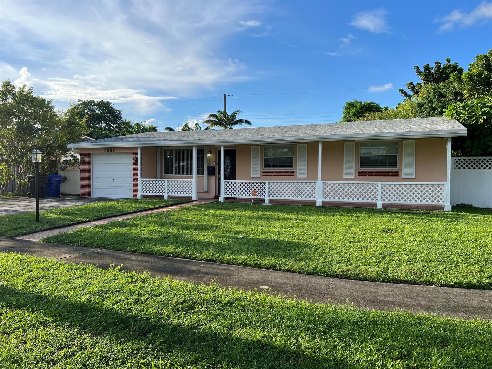 7081 TAYLOR Street, Hollywood FL 33024 - Hollywood, FL - Photo 1