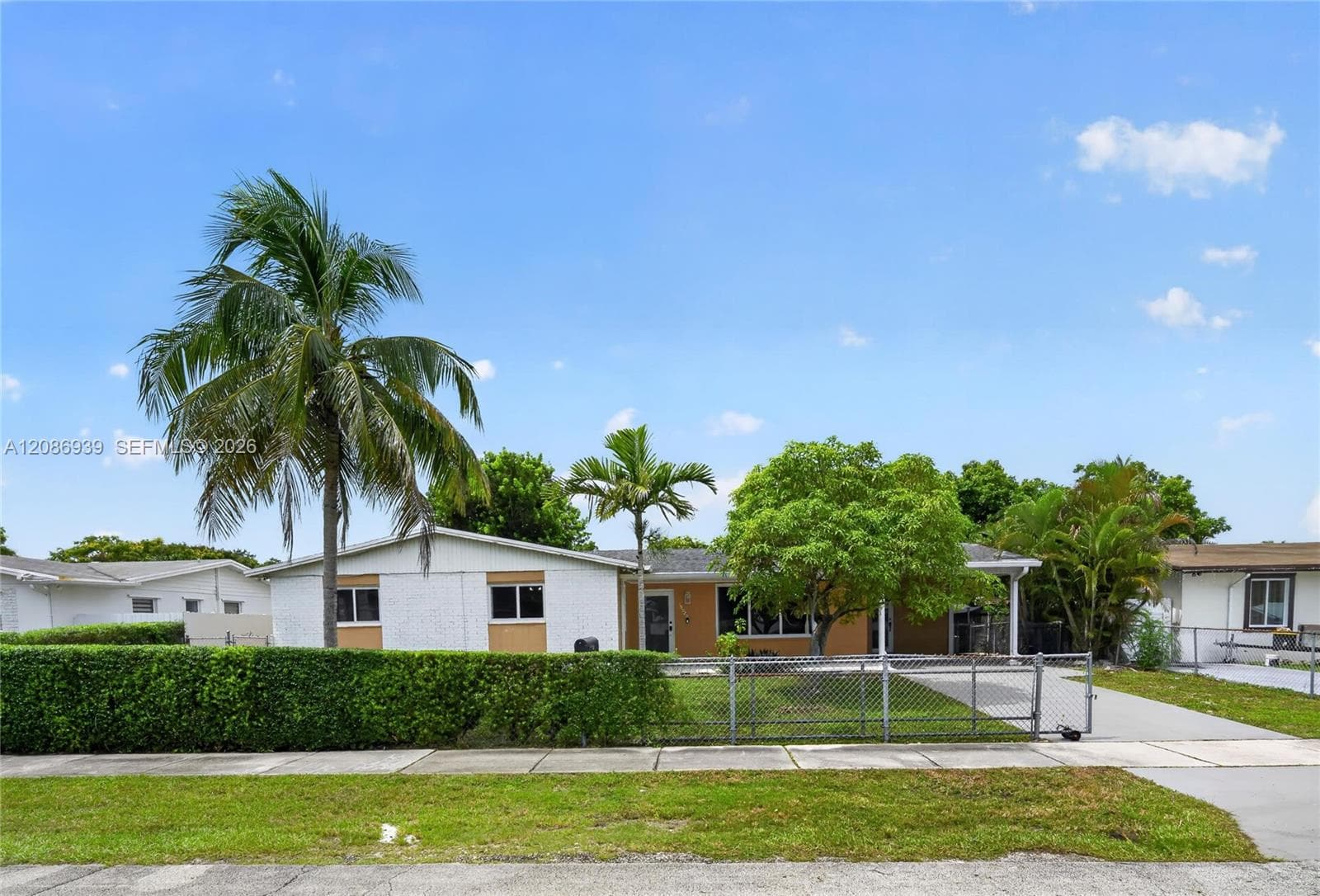19920 SW 118th Pl, Miami FL 33177 - Miami, FL - Photo 1