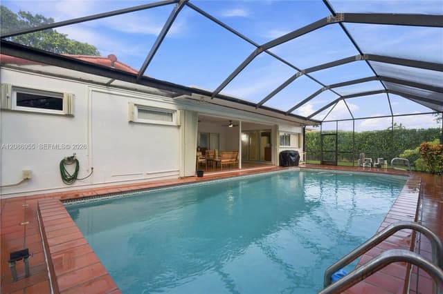 1811 SW 99th Ave, Miami FL 33165 - Miami, FL - Photo 3