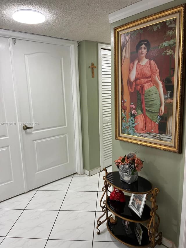 2403 W 76th St # 102, Hialeah FL 33016 - Hialeah, FL - Photo 2