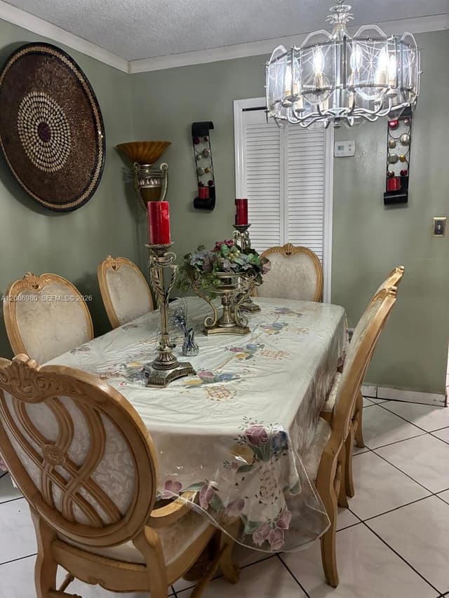 2403 W 76th St # 102, Hialeah FL 33016 - Hialeah, FL - Photo 3