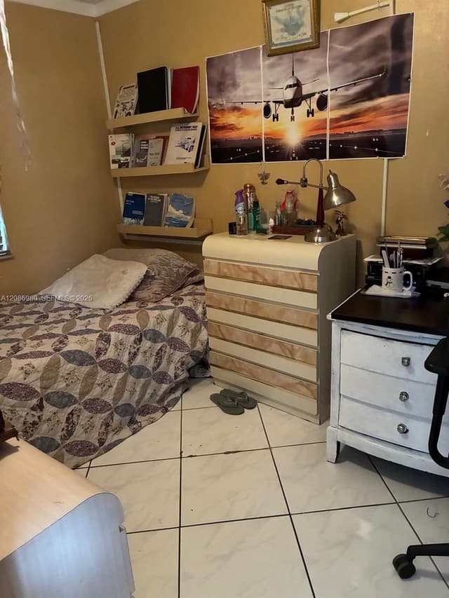 2403 W 76th St # 102, Hialeah FL 33016 - Hialeah, FL - Photo 5