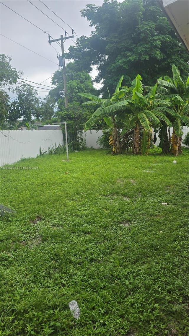 2911 NW 163rd St, Miami Gardens FL 33054 - Miami Gardens, FL - Photo 4