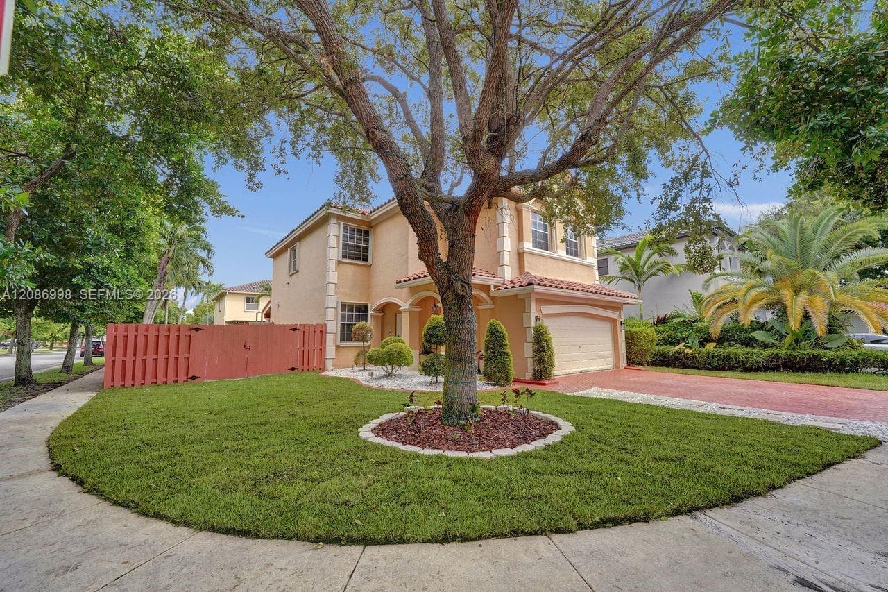 13725 SW 50th Ct, Miramar FL 33027 - Miramar, FL - Photo 1