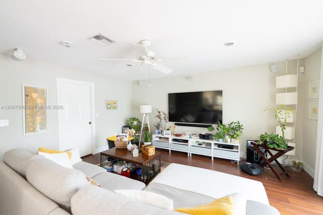 13832 NW 22nd St, Sunrise FL 33323 - Sunrise, FL - Photo 7