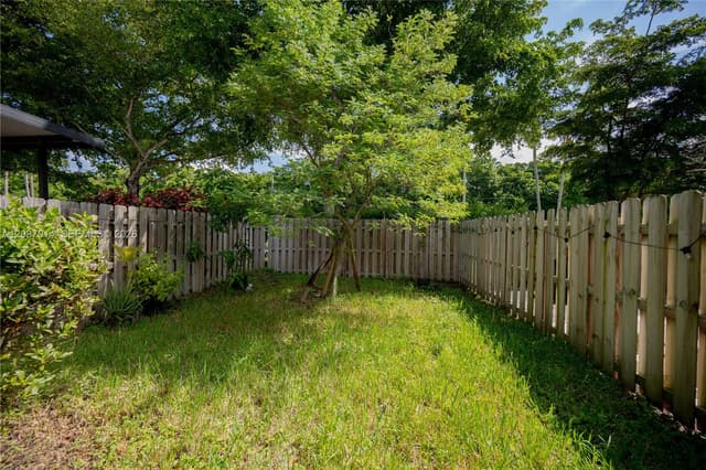 1231 SE 27th Ter, Homestead FL 33035 - Homestead, FL - Photo 7