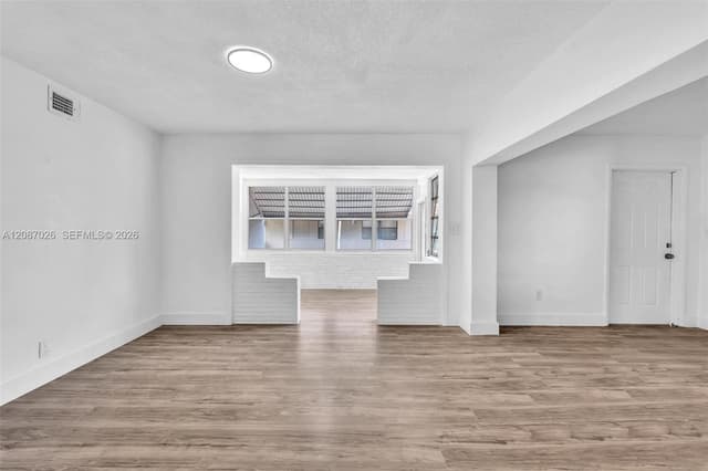 1824 NW 25th Ave, Fort Lauderdale FL 33311 - Fort Lauderdale, FL - Photo 4