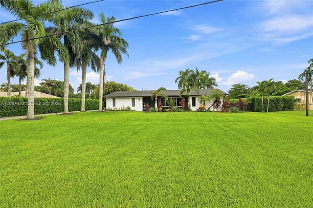 13402 SW 29th St, Davie FL 33330 - Davie, FL - Photo 2