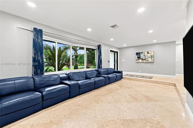 13402 SW 29th St, Davie FL 33330 - Davie, FL - Photo 4