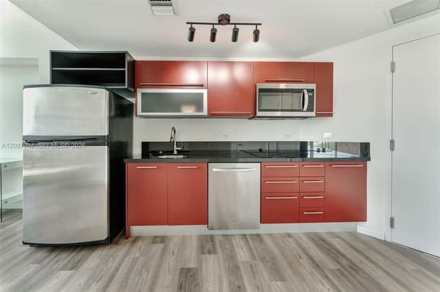 253 NE 2nd St # 630, Miami FL 33132 - Miami, FL - Photo 5