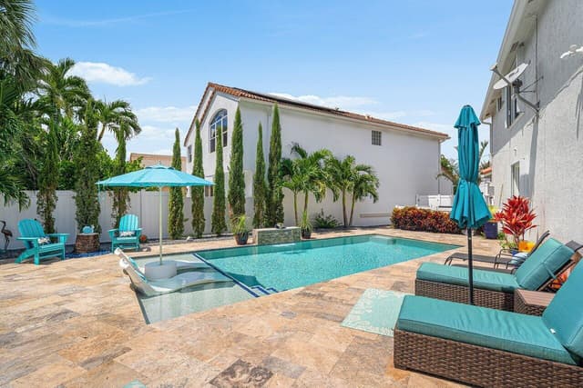 4756 S Classical Boulevard, Delray Beach FL 33445 - Delray Beach, FL - Photo 2