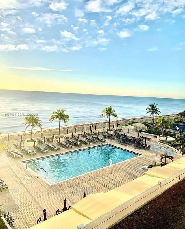 1880 S Ocean Dr # 402, Hallandale Beach FL 33009 - Hallandale Beach, FL - Photo 2