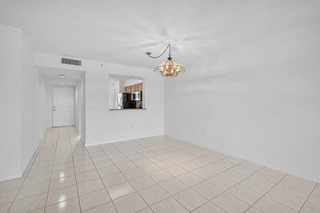 6112 Huntwick Terrace # 102, Delray Beach FL 33484 - Delray Beach, FL - Photo 7