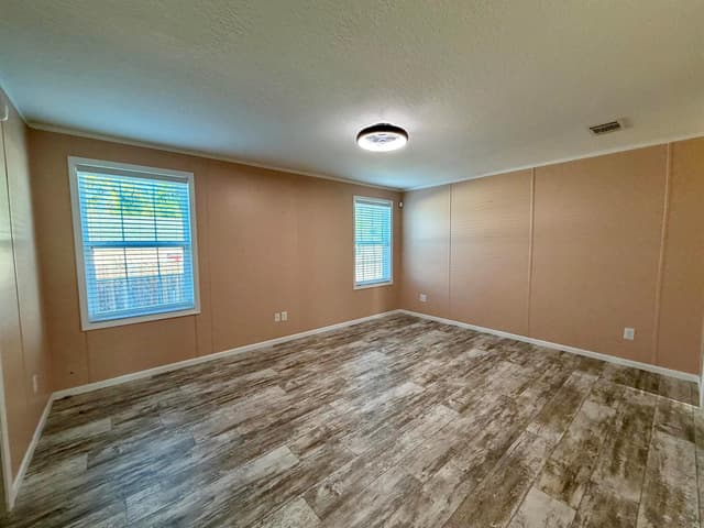 755 RIDGEWOOD Drive, West Palm Beach FL 33405 - West Palm Beach, FL - Photo 4