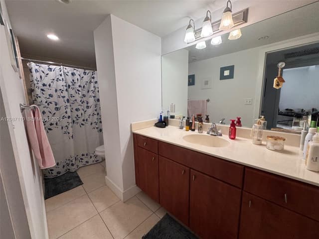 401 69th St # 407, Miami Beach FL 33141 - Miami Beach, FL - Photo 6