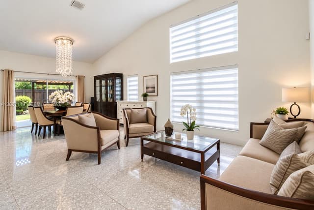 13041 NW 11th Ter, Miami FL 33182 - Miami, FL - Photo 4