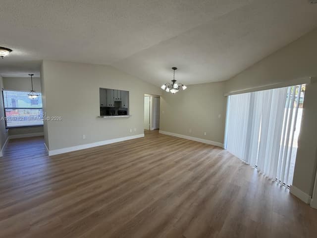 6705 SW 152nd Pl # 05, Miami FL 33193 - Miami, FL - Photo 2