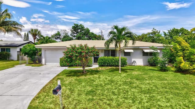 469 NE 35TH Street, Boca Raton FL 33431 - Boca Raton, FL - Photo 2