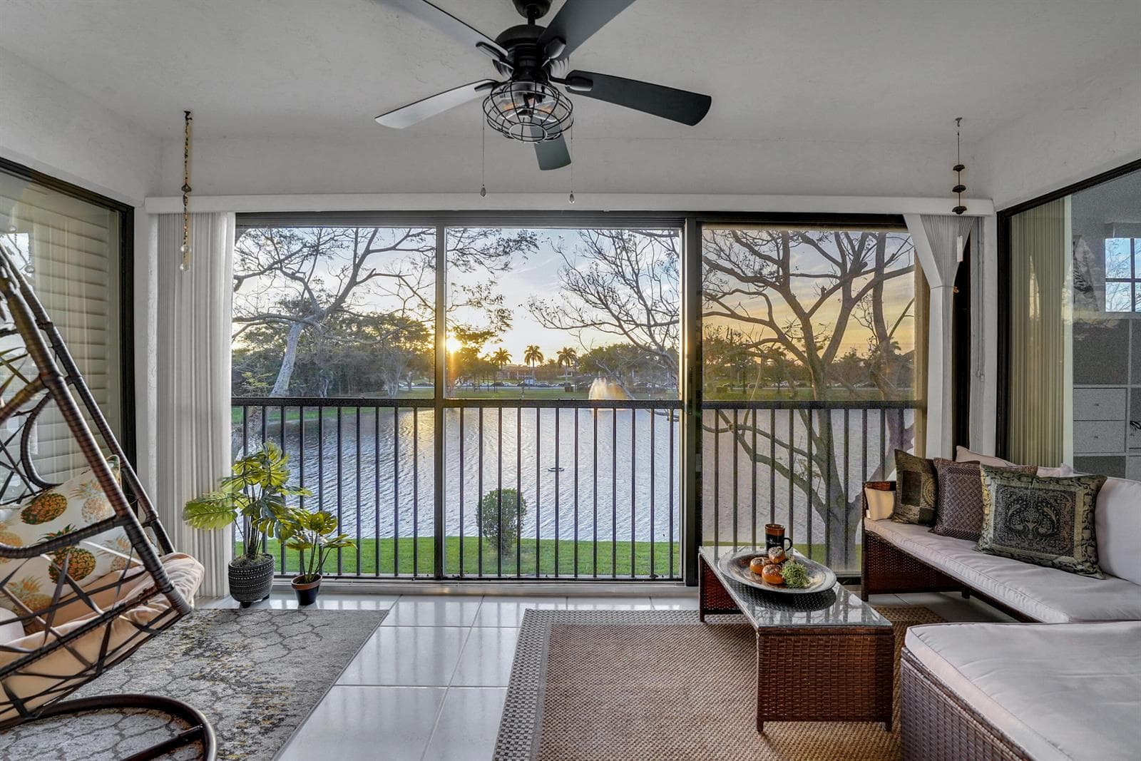 22791 TRELAWNY Terrace # D, Boca Raton FL 33433 - Boca Raton, FL - Photo 1