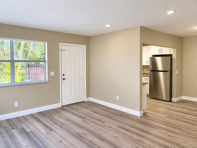 400 NW 65th Ave # 120, Margate FL 33063 - Margate, FL - Photo 3