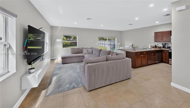 278 SE 31st Ter, Homestead FL 33033 - Homestead, FL - Photo 7