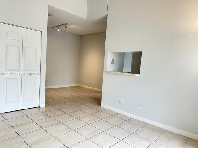 631 Cypress Lake Blvd # H17, Deerfield Beach FL 33064 - Deerfield Beach, FL - Photo 2