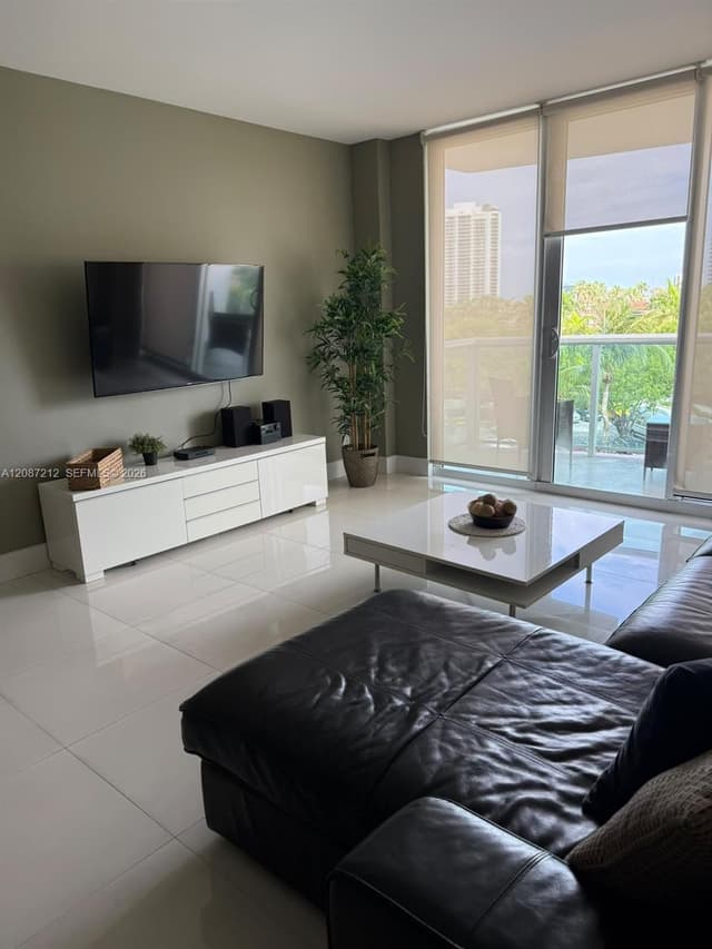 19370 Collins Ave # 418, Sunny Isles Beach FL 33160 - Sunny Isles Beach, FL - Photo 4