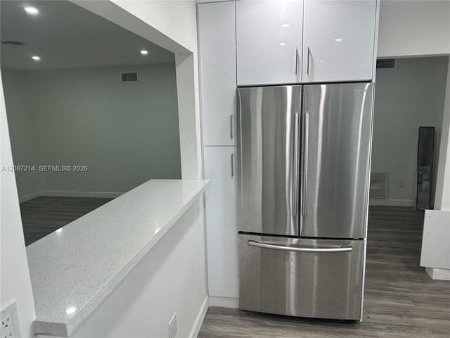 2025 NW 191st St, Miami Gardens FL 33056 - Miami Gardens, FL - Photo 4