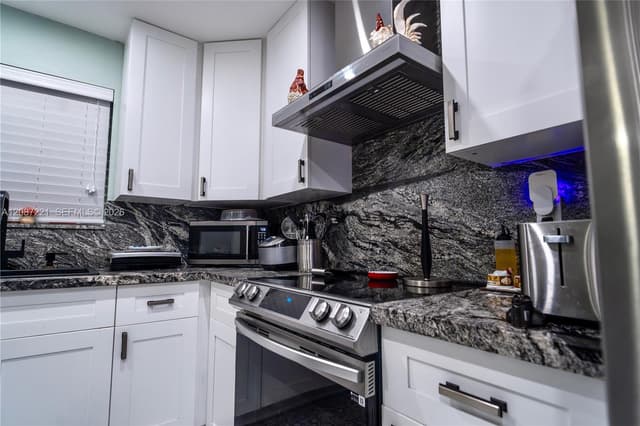 13814 SW 281 ST SW, Homestead FL 33033 - Homestead, FL - Photo 6