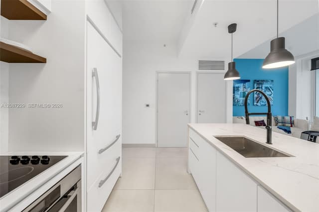 50 S Pointe Dr # 514, Miami Beach FL 33139 - Miami Beach, FL - Photo 6