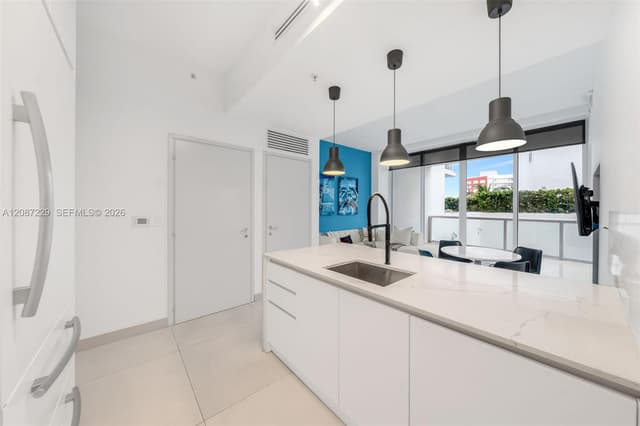 50 S Pointe Dr # 514, Miami Beach FL 33139 - Miami Beach, FL - Photo 5