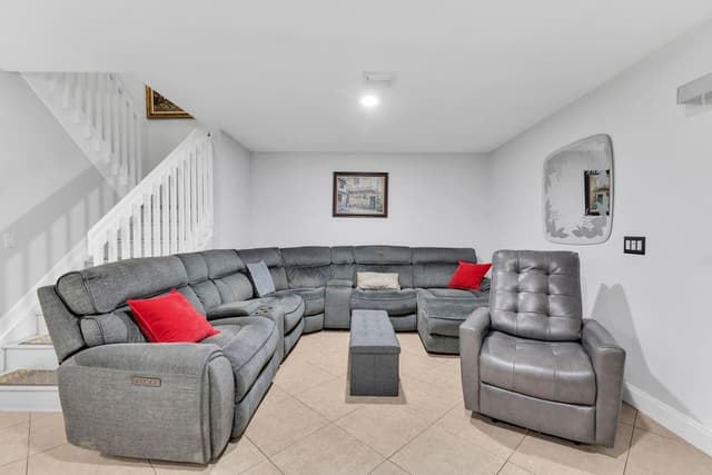 1375 SW 48th Terrace, Deerfield Beach FL 33442 - Deerfield Beach, FL - Photo 4