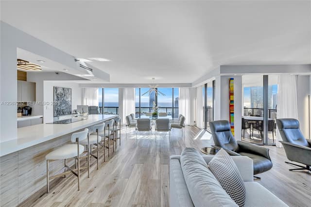19667 Turnberry Way # 25K, Aventura FL 33180 - Aventura, FL - Photo 2