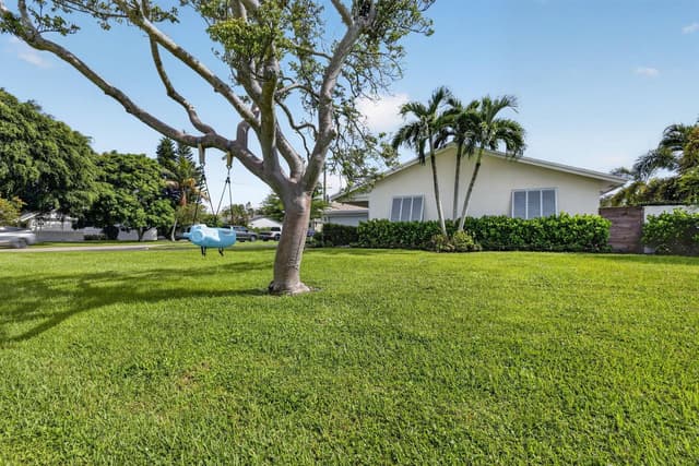 617 Heron Drive, Delray Beach FL 33444 - Delray Beach, FL - Photo 3