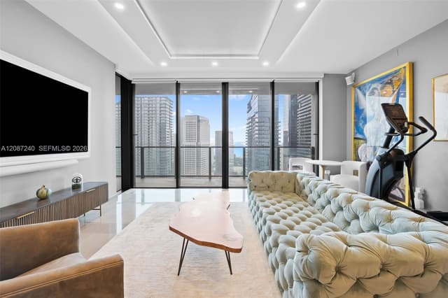 88 SW 7th St # 3107, Miami FL 33130 - Miami, FL - Photo 3