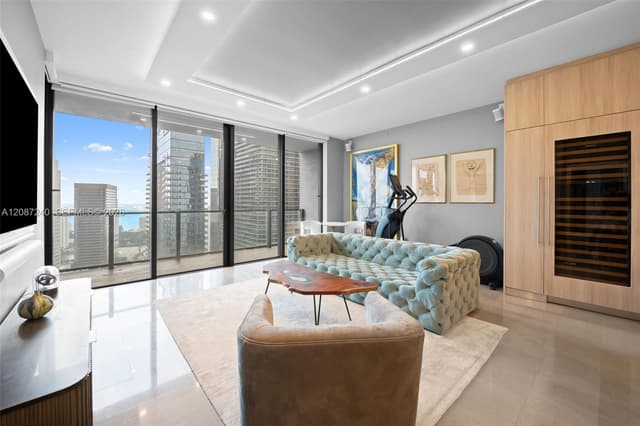 88 SW 7th St # 3107, Miami FL 33130 - Miami, FL - Photo 4