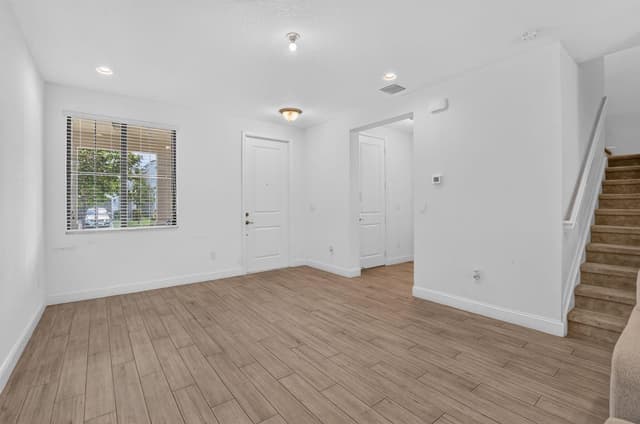357 NW 36th Avenue, Pompano Beach FL 33069 - Pompano Beach, FL - Photo 7