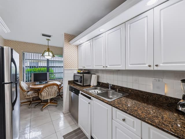 4948 Regina Court, West Palm Beach FL 33415 - West Palm Beach, FL - Photo 6