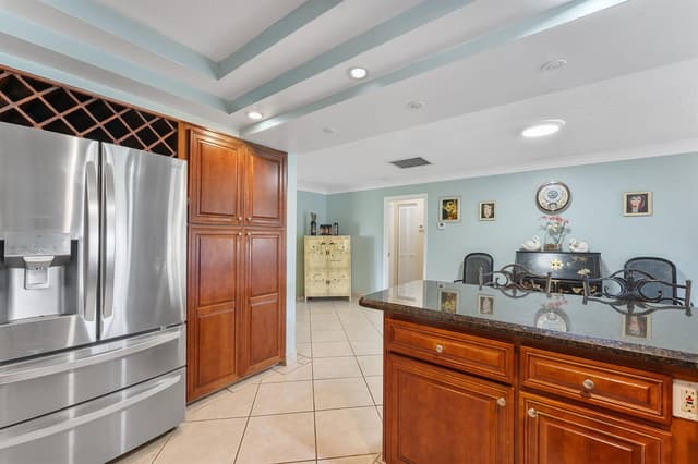 154 SANTA MONICA Avenue, Royal Palm Beach FL 33411 - Royal Palm Beach, FL - Photo 6