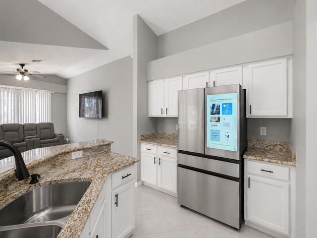 15734 Bent Creek Road, Wellington FL 33414 - Wellington, FL - Photo 6