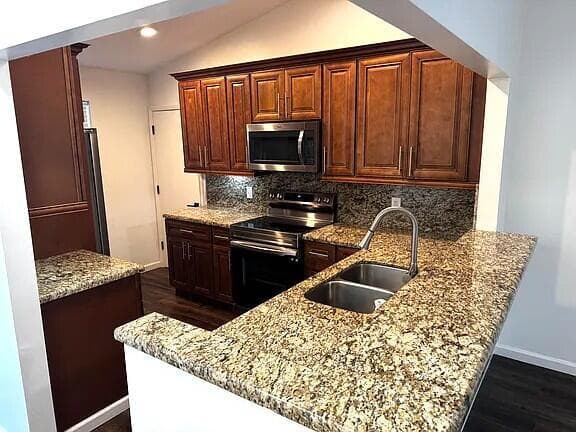 904 NW 50TH Court, Deerfield Beach FL 33064 - Deerfield Beach, FL - Photo 7