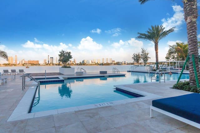 17111 BISCAYNE Boulevard # 1903, North Miami Beach FL 33160 - North Miami Beach, FL - Photo 6