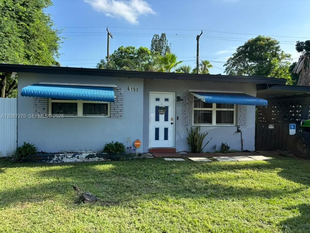 6100 Monroe St, Hollywood FL 33023 - Hollywood, FL - Photo 1