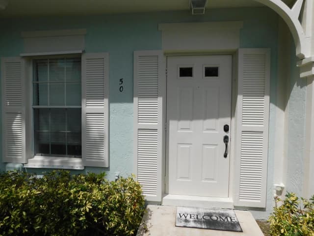 50 Simonton Circle, Weston FL 33326 - Weston, FL - Photo 2